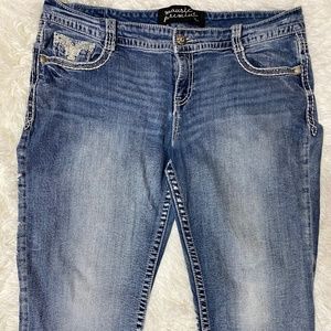 Maurices Premium 20 Regular Denim Capri Jeans